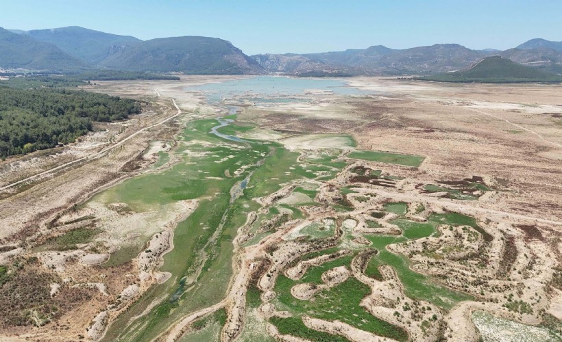 İzmir'de su kesintilerinin tarihi yeniden uzatıldı