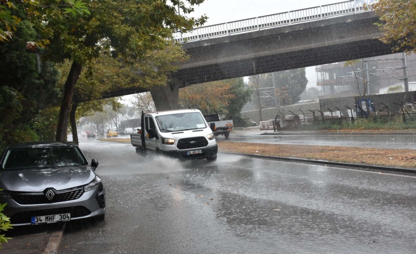 İzmir için sağanak yağmur uyarısı