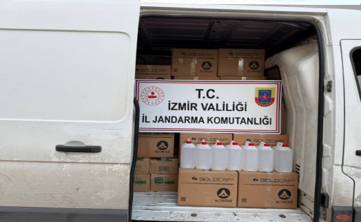 İzmir'de 1 ton etil alkol ele geçirildi