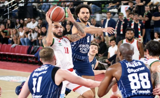 Kaf-Kaf evinde Anadolu Efes'e mağlup oldu