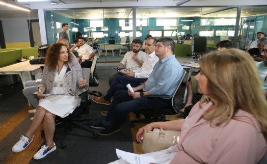 Karşıyaka Kolektif, Enerji ve İnovasyon Günleri'nde tanıtıldı