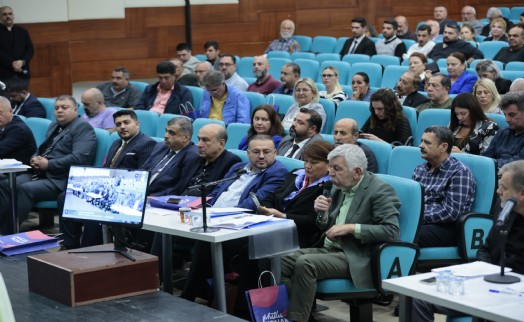 Konak Belediye Meclisi'nden İsrail'in saldırılarına kınama