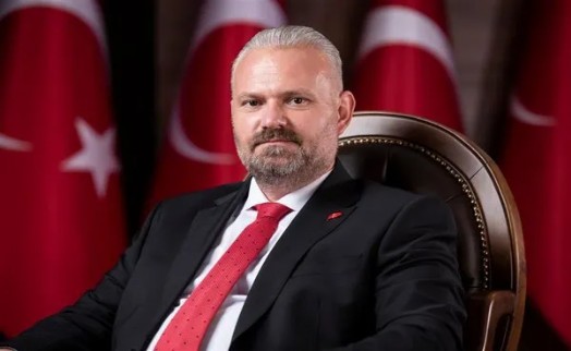 Menemen ayağa kalktı: Pehlivan'a suç duyurusu!