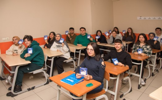 Menemen'de eğitime tam destek!