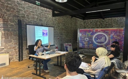 Meslek Fabrikası'nda yapay zeka rüzgarı esti