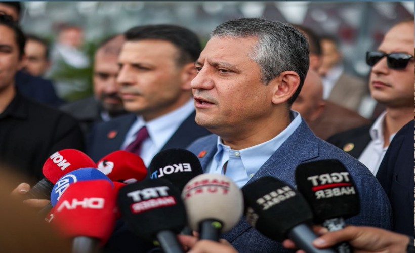 Özel'den Erdoğan'a: 'Meclis'te konuşmak meşruiyet gerektirir Trump'tan alınmaz'