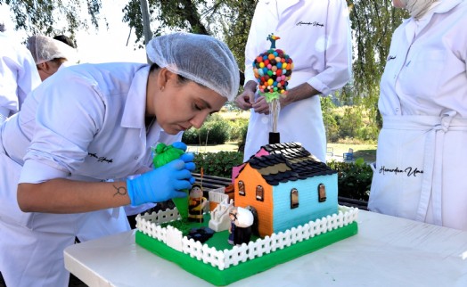 Pastacılıkta yeni başlangıçlar Bornova'dan