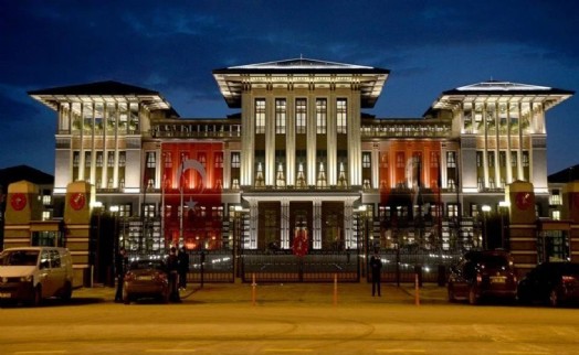 Saray'dan İmralı dinlemesine yeşil ışık: Komisyondan 'İleri Demokrasi Raporu' geliyor