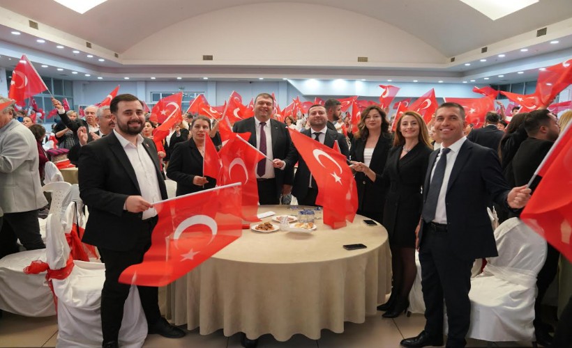 Seferihisar’da 29 Ekim Cumhuriyet Balosu’nda coşku dolu gece