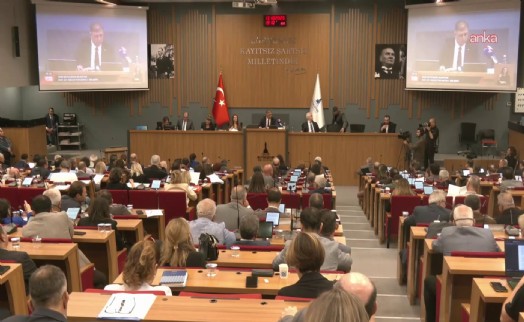 Tugay'dan Tuncay Özkan'a yanıt gibi açıklama: Bu elektrikli araçlara 'kölelik' demek abartılı ve anlamsız