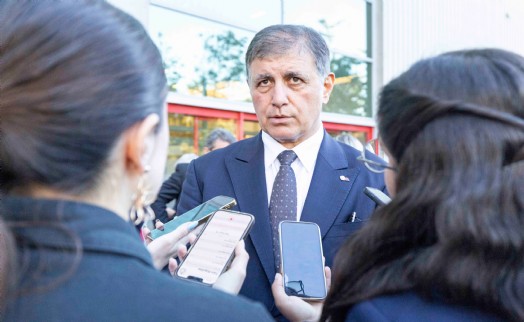 Tugay'dan çöp sorununa ilişkin kritik açıklama: ‘Sadece Harmandalı'nı konuşmak çok rahatsız edici'