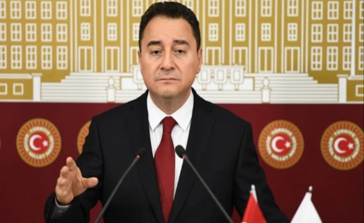 Vekilleri CHP getirdi Babacan tutamadı