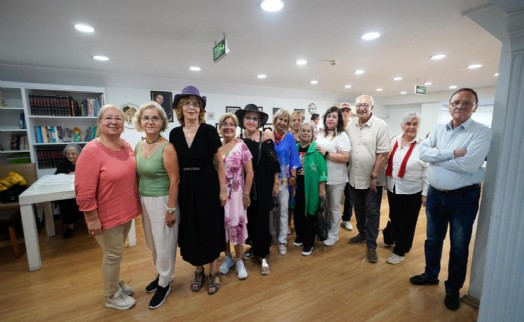 Yaş almak, İzmir'de güzel!