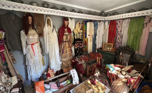 Yörük kültürüne ait eşyaları ‘çadır müze'de sergiliyor