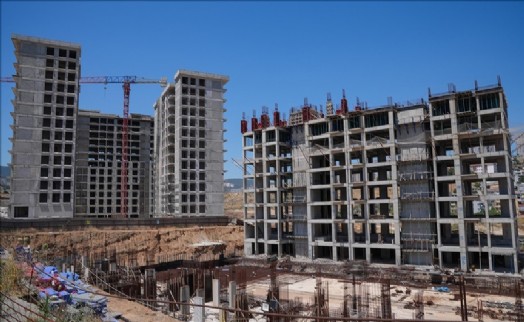 AK Partili Eroğlu'ndan Büyükşehir'e ‘kentsel dönüşüm' tepkisi: Açıkça ‘biz bu işte yokuz' deyin!