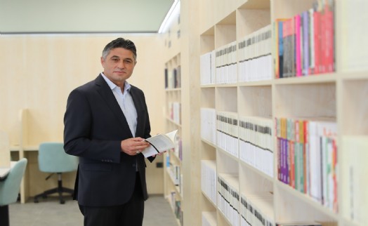 Aliağa Kent Kitaplığı'ndan yeni eserler geliyor