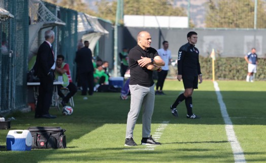 Altınordu dibe demir attı!