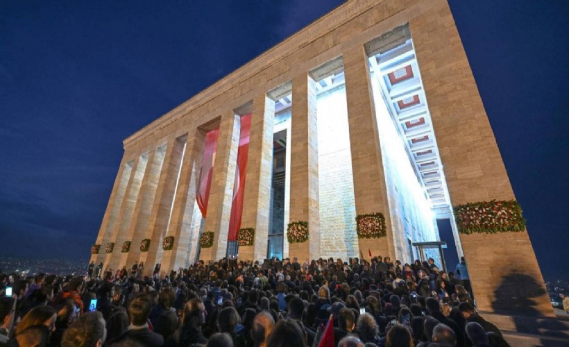 Anıtkabir’e 10 Kasım’da rekor ziyaretçi: 1 milyon 219 bin kişi Anıtkabir’e gitti!