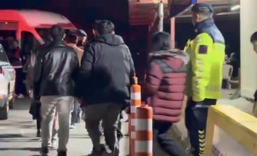 Aydın’da 9 kaçak göçmen ile 2 organizatör şüphelisi yakalandı