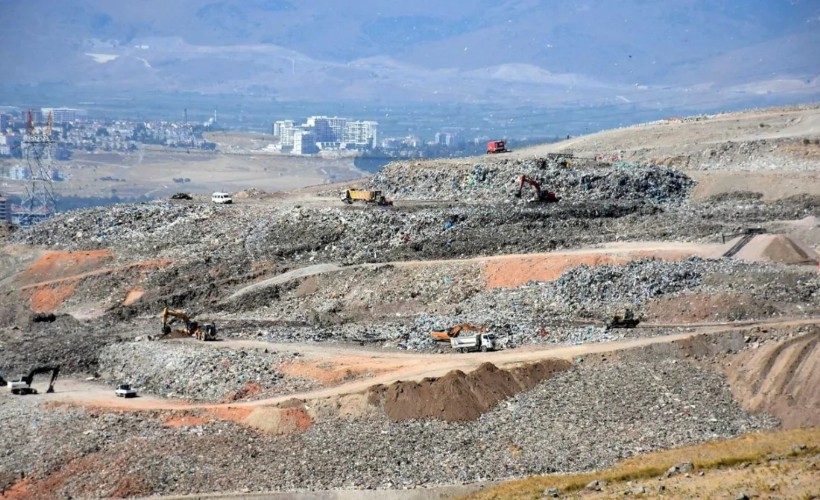 Bakanlıktan Harmandalı’na geçici vize: Büyükşehir 12 ay istedi 2 ay aldı