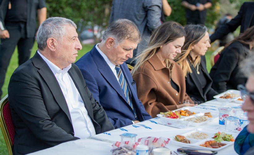 Başkan Tugay, Onur Günay'ın hayır yemeğine katıldı