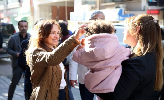 Başkan Ünsal'dan Yalı Mahallesi'nde saha turu