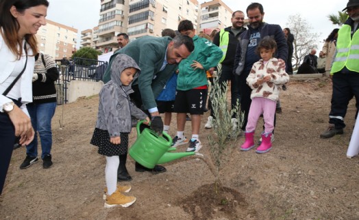 Çiğli'de 14.500 metrekarelik yeşil seferberlik