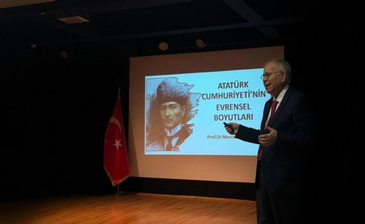 EÜ'de 'Atatürk Cumhuriyeti'nin Evrensel Boyutları' anlatıldı