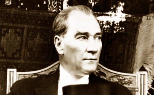 Efes Selçuklu çocuklar Atatürk'ü anlatacak