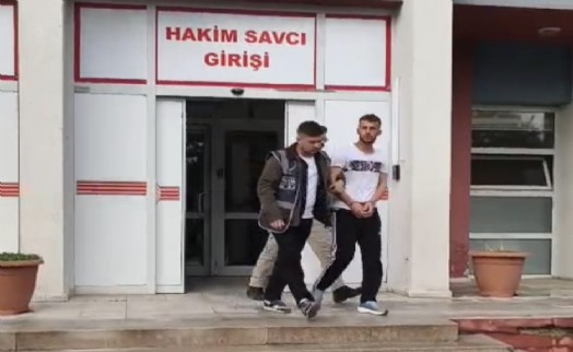 Husumetlisini sopayla ağır yaralamıştı tutuklandı