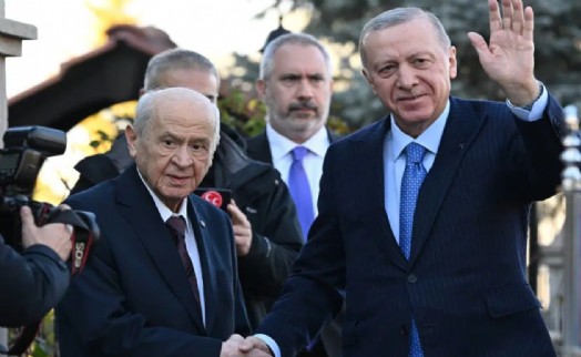 İttifakta Bahçeli ve İmralı krizi: AK Parti hayır demek istiyor ama...