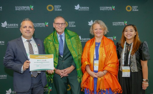 İzmir Büyükşehir Belediyesi'ne 'Öncü Kuruluş' ödülü