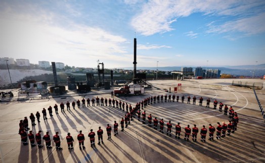 İzmir İtfaiyesi'nden 10 Kasım'da anlamlı tören