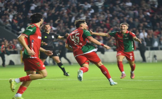 Kaf-Kaf koltuğunu korudu!