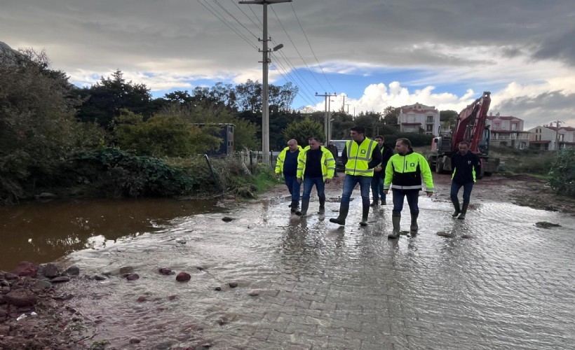 Karaburun’da şiddetli yağış sonrası İZSU’dan hızlı müdahale