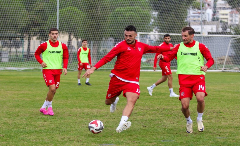 Karşıyaka'da bahis cezalısı Ömer Faruk döndü