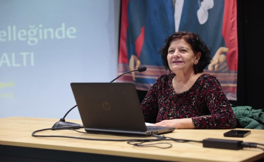 Kemeraltı'nın kent kimliğindeki rolü Kültürel Miras Söyleşileri'nde ele alındı