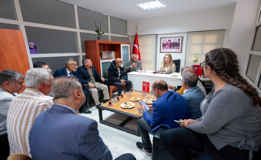 Konak'ta Komşu Buluşmaları'nda 26 mahalle bir araya geldi