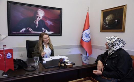 Konaklı komşular Basmane'de buluştu