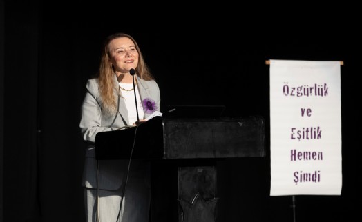 Konak'tan şiddetle mücadeleye güçlü destek