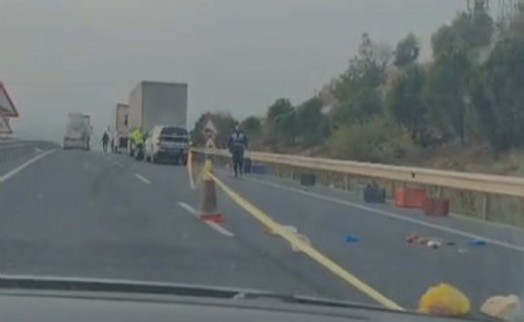 Manisa'da zincirleme kaza: Zeytin işçisi öldü 2'si ağır 8 yaralı