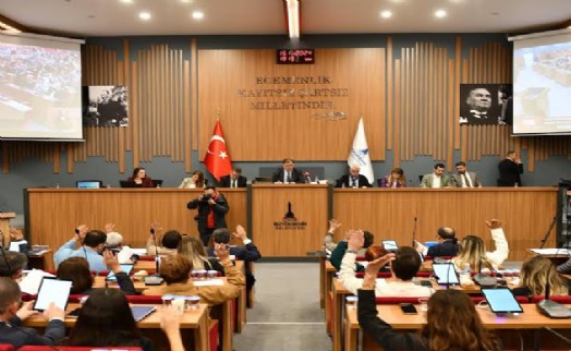 Harmandalı krizi Meclis'e yansıdı! AK Parti'li Kaner: Çöplüğümüze çöp atamıyoruz!