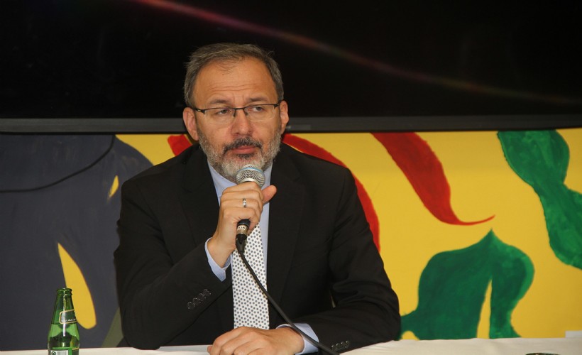 Mehmet Kasapoğlu: Gençlerimiz için yapılan her yatırım geleceğimize yapılan yatırımdır