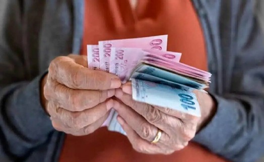 Milyonları ilgilendiren yenilikler geliyor: Emeklilikte devrim