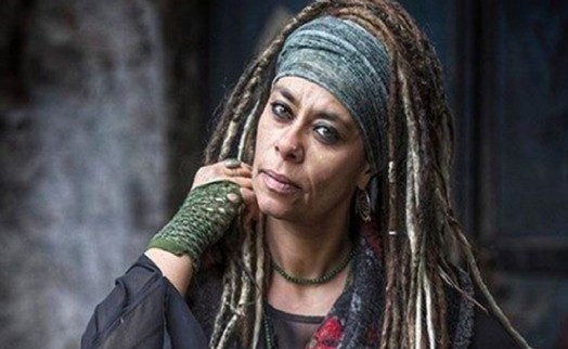 Mine Söğüt, Yaşayan Kütüphane Sohbetleri'ne konuk oluyor