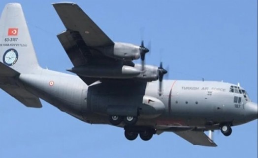 O uçağa 6 ton F-16 parçası yüklenmiş!