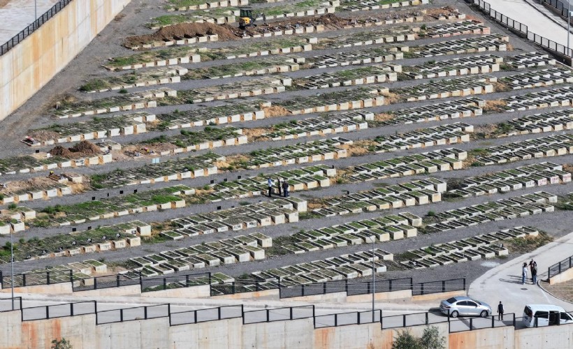 Örnekköy’de çift katlı mezarlık hizmete açılıyor