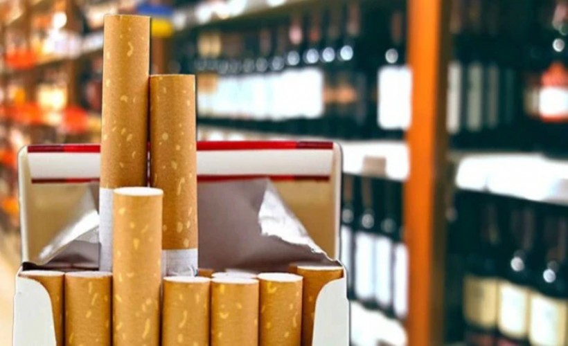 1 Ocak'a günler kaldı: Sigara ve içkiye ne kadar zam gelecek?