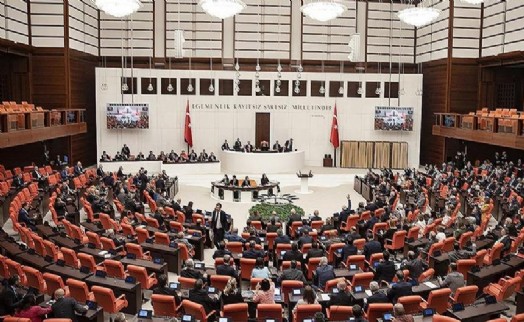 11. Yargı Paketi komisyondan geçti: ‘Kadına, çocuğa şiddet kapsam dışı kalmalı
