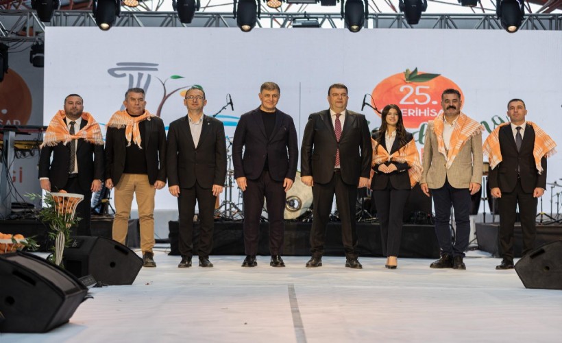 25. Mandalina Şenliği üreticinin yüzünü güldürdü